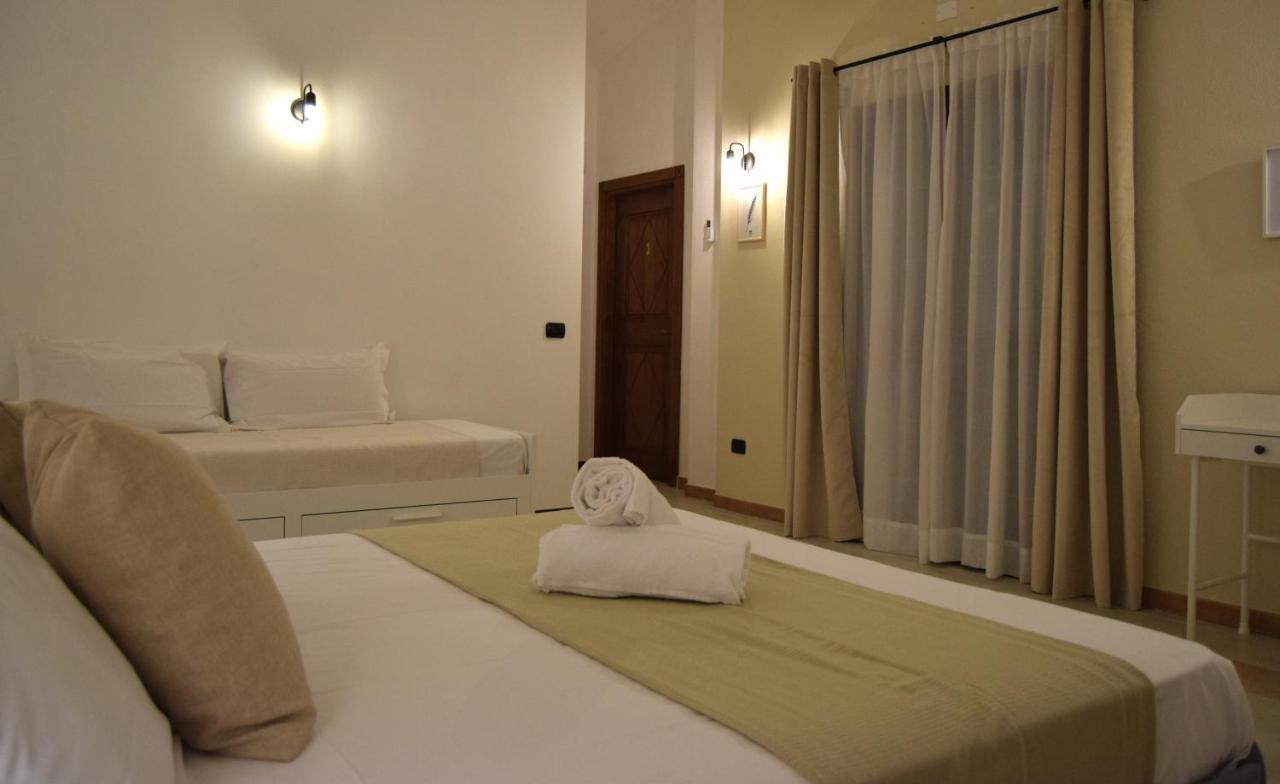 Hotel La Terrazza à Olbia Extérieur photo