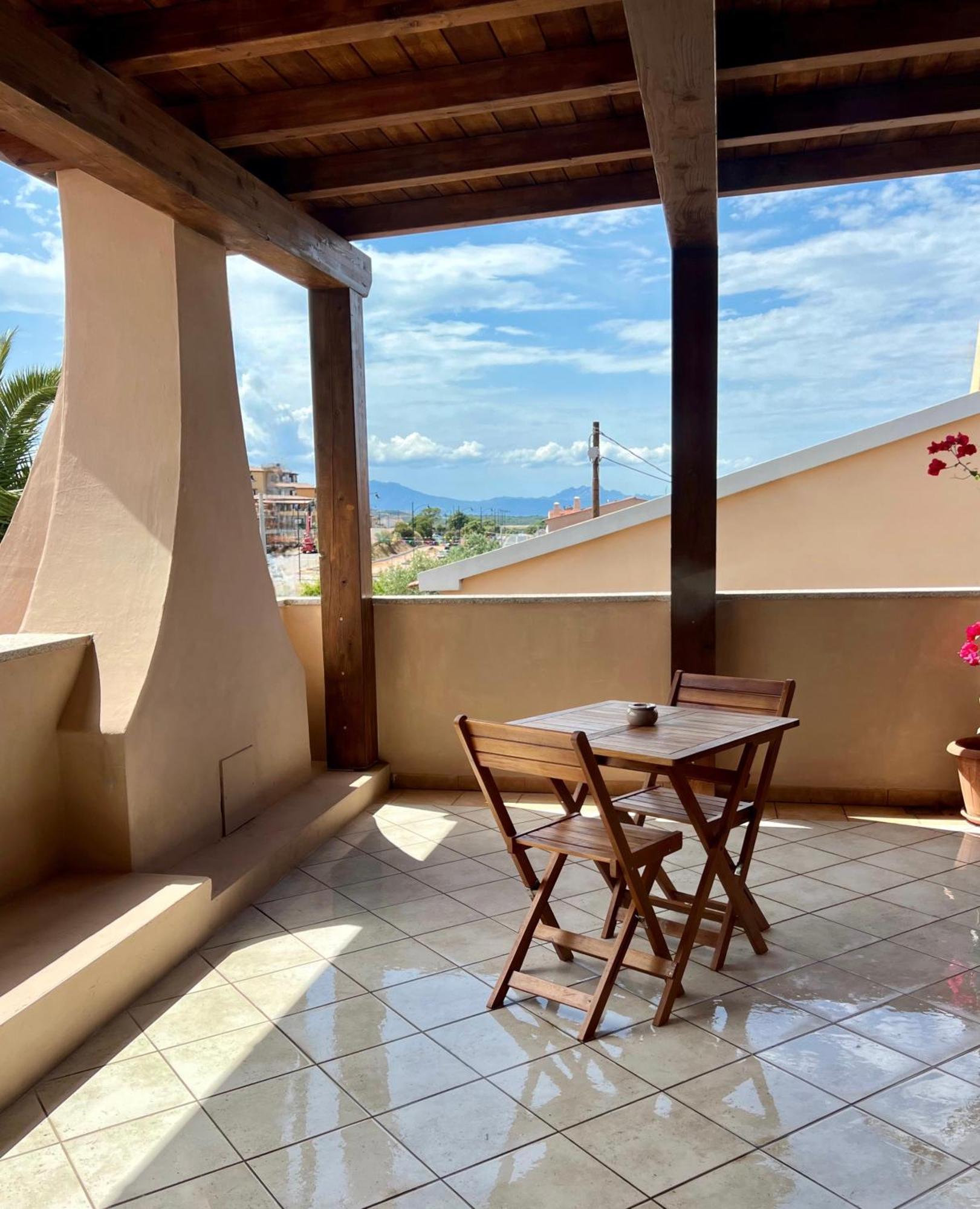 Hotel La Terrazza à Olbia Extérieur photo